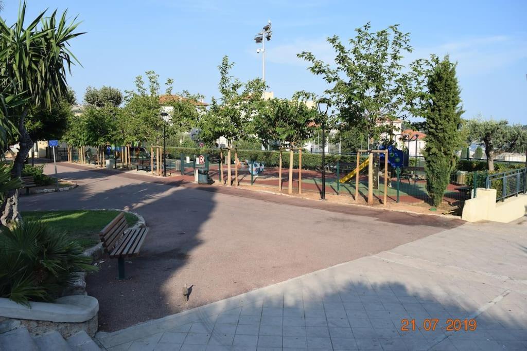 Appartamento Iafrate-Oksoleil Villefranche-sur-Mer Esterno foto